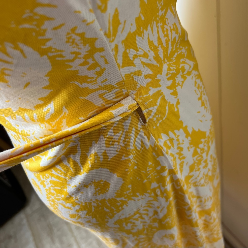Rare Diane Von Furstenberg Yellow Print Wrap Around 100% Silk Dress - Picture 7 of 11